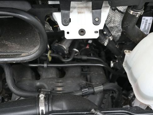 Used 2019 RAM ProMaster 2500 w/ Premium Appearance Group FWD image 25