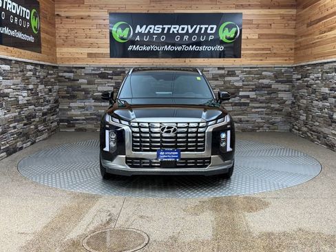 Used 2025 Hyundai Palisade Calligraphy image 3