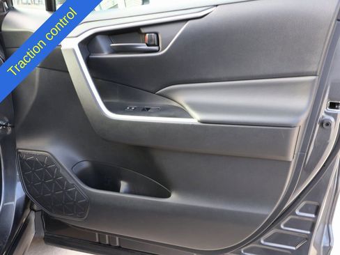 Used 2024 Toyota RAV4 LE image 8