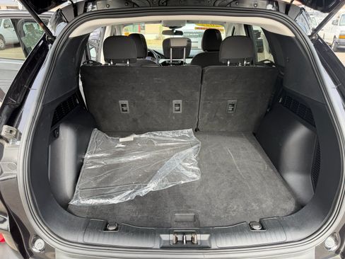 Used 2022 Ford Escape SE FWD image 10