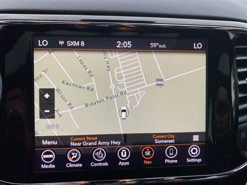 Used 2020 Jeep Grand Cherokee Limited image 12