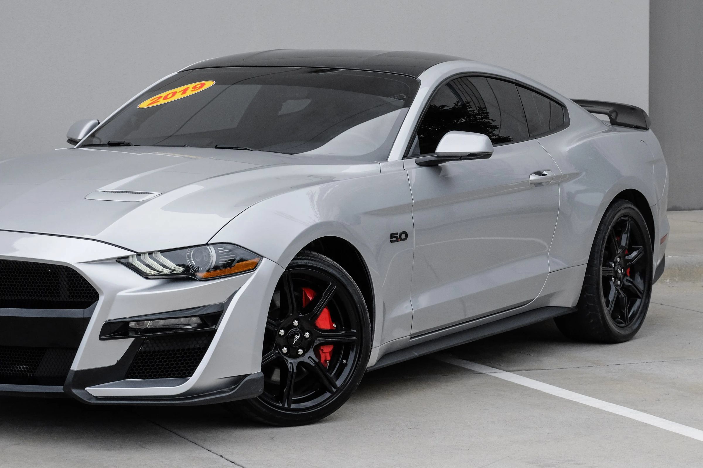 Used 2019 Ford Mustang GT Premium w/ Carbon Sport Interior Package RWD image 8
