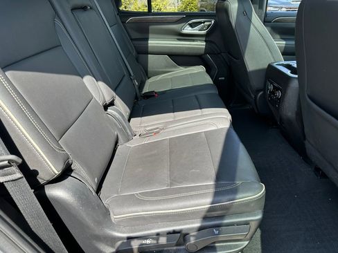Used 2023 Chevrolet Tahoe Premier w/ Premium Package 2 RWD image 33