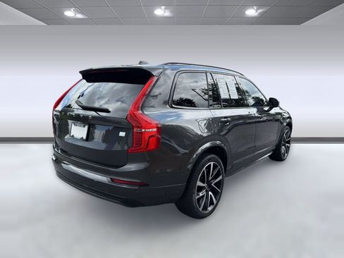 Certified 2023 Volvo XC90 T8 Ultimate AWD/4WD image 9