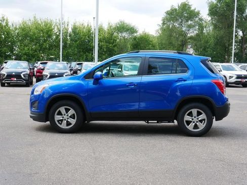 Used 2016 Chevrolet Trax LT AWD/4WD image 3