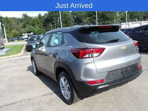 Used 2023 Chevrolet TrailBlazer LS FWD image 5