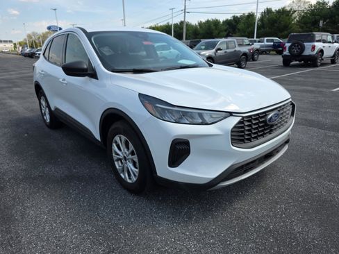 Certified 2024 Ford Escape Active AWD/4WD image 7