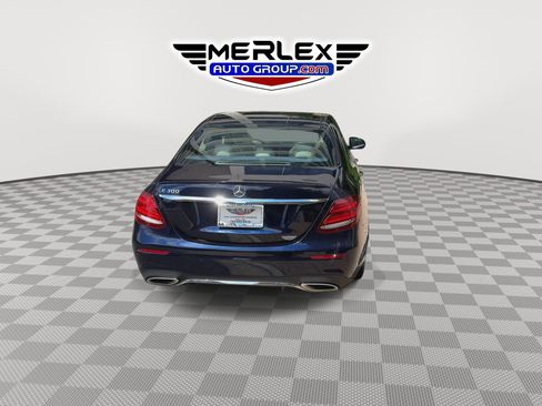 Used 2019 Mercedes-Benz E 300 w/ Premium 1 Package image 7