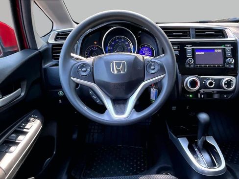 Used 2019 Honda Fit LX image 6