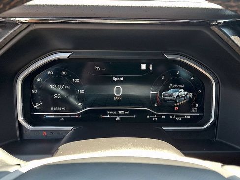 Used 2023 GMC Sierra 1500 AT4 w/ Technology Package AWD/4WD image 22