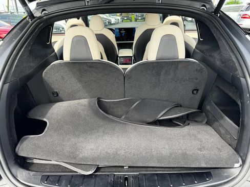 Used 2022 Tesla Model X AWD/4WD image 16