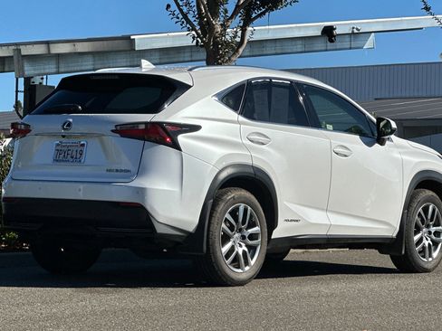 Used 2015 Lexus NX 300h AWD image 4