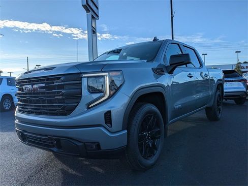 New 2026 GMC Sierra 1500 Elevation image 8