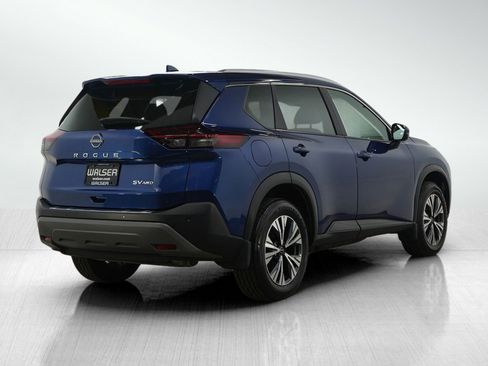 Used 2023 Nissan Rogue SV w/ SV Premium Package image 6