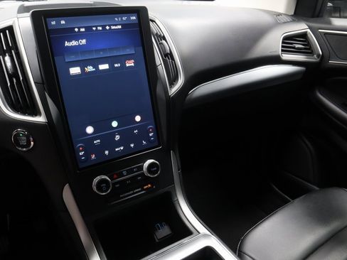 Certified 2022 Ford Edge SEL w/ Convenience Package image 29