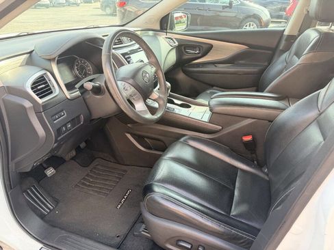 Used 2017 Nissan Murano SL image 10