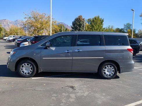 Used 2015 Nissan Quest S image 9
