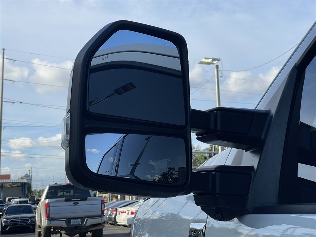 Used 2022 Ford F350 Lariat w/ Lariat Ultimate Package AWD/4WD image 33
