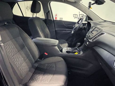 Used 2020 Chevrolet Equinox LT image 26