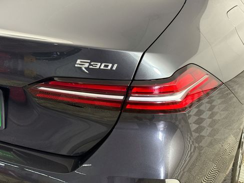 Used 2026 BMW 530i RWD image 34
