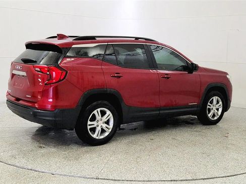 Used 2021 GMC Terrain SLE w/ Driver Convenience Package image 12