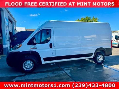 Used 2021 RAM ProMaster 2500 image 1