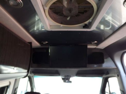 Used 2014 Mercedes-Benz Sprinter 3500 image 36