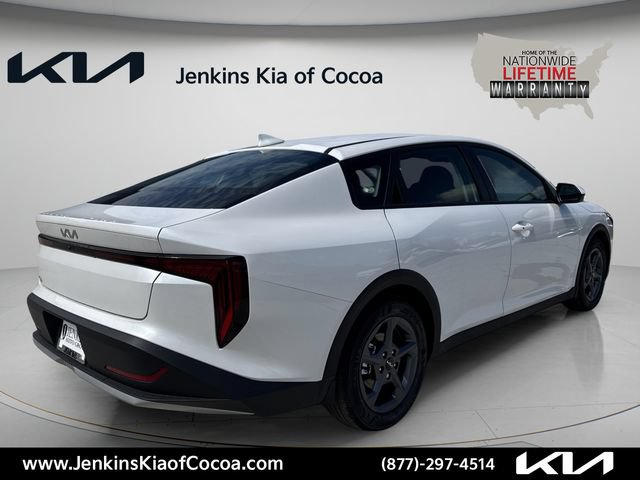 New 2026 Kia K4 FWD image 4