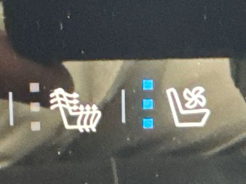 New 2026 GMC Acadia Denali w/ Super Cruise Package image 33