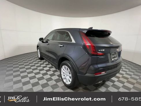 Certified 2023 Cadillac XT4 Luxury image 8