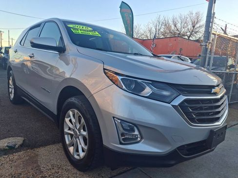 Used 2018 Chevrolet Equinox LT image 5