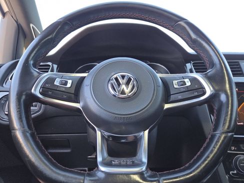 Used 2018 Volkswagen GTI Autobahn FWD image 24