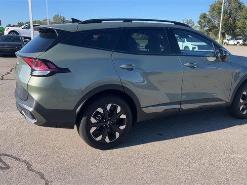 Used 2024 Kia Sportage X-Line w/ X-Line Premium Package image 8