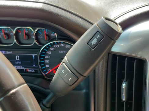 Used 2017 Chevrolet Silverado 1500 LTZ Z71 AWD/4WD image 16