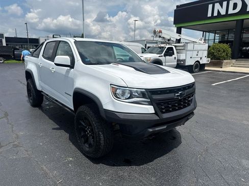 Used 2018 Chevrolet Colorado ZR2 w/ ZR2 Dusk Special Edition AWD/4WD image 2