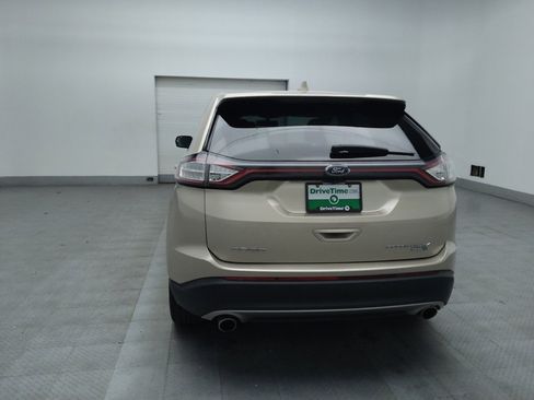 Used 2018 Ford Edge Titanium image 6