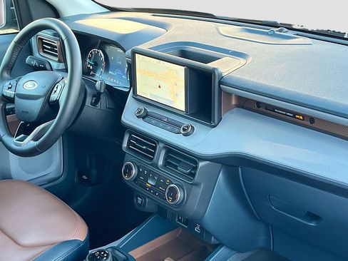 Used 2024 Ford Maverick Lariat image 29