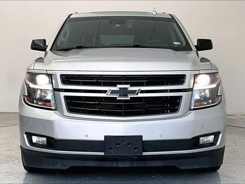 Used 2018 Chevrolet Suburban Premier image 5