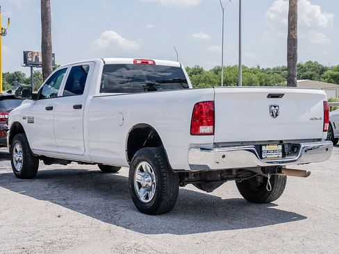 Used 2018 RAM 2500 Tradesman w/ Chrome Appearance Group AWD/4WD image 7