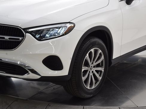 Used 2026 Mercedes-Benz GLC 300 image 11