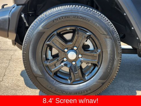 Used 2022 Jeep Wrangler Unlimited Sport w/ Sun And Sound Package AWD/4WD image 18