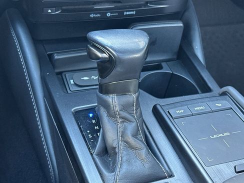 Used 2020 Lexus ES 350 w/ Premium Package image 27