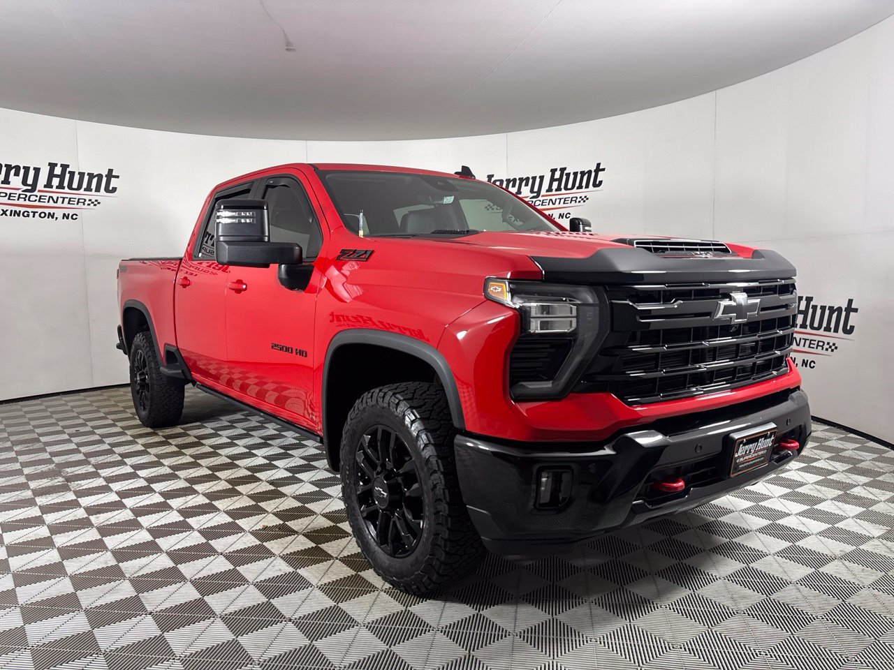 Used 2025 Chevrolet Silverado 2500 LT w/ Trail Boss Package AWD/4WD image 3