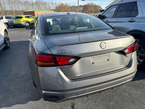 Used 2023 Nissan Altima 2.5 SV image 24