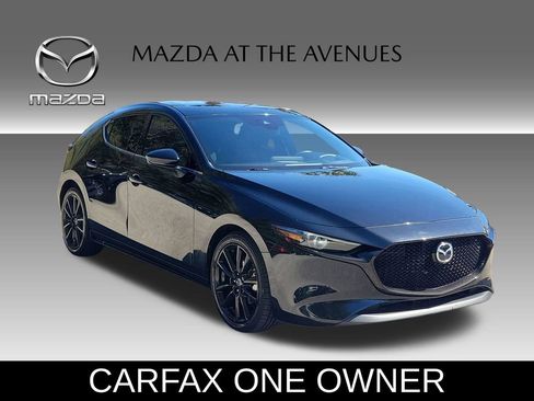 Used 2021 MAZDA MAZDA3 s image 3