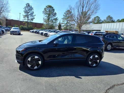 New 2026 Volvo XC90 T8 Plus w/ Protection Package Premier image 8