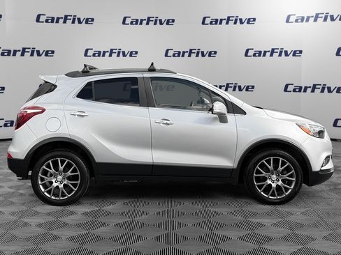 Used 2018 Buick Encore Sport Touring AWD/4WD image 7