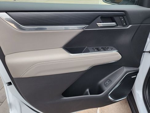 New 2026 GMC Acadia Elevation w/ Black Edition image 13