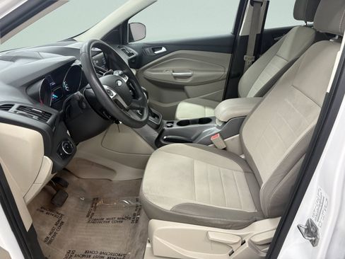 Used 2013 Ford Escape SE FWD image 11