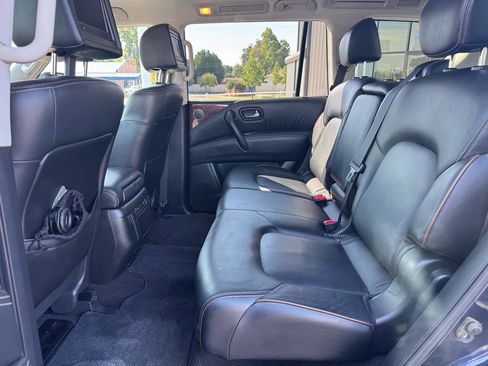 Used 2017 Nissan Armada Platinum image 18